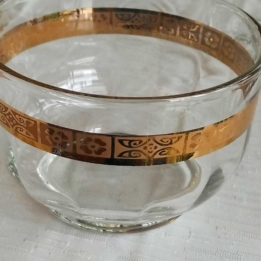 Ice bucket 6" diam. 4.25" high